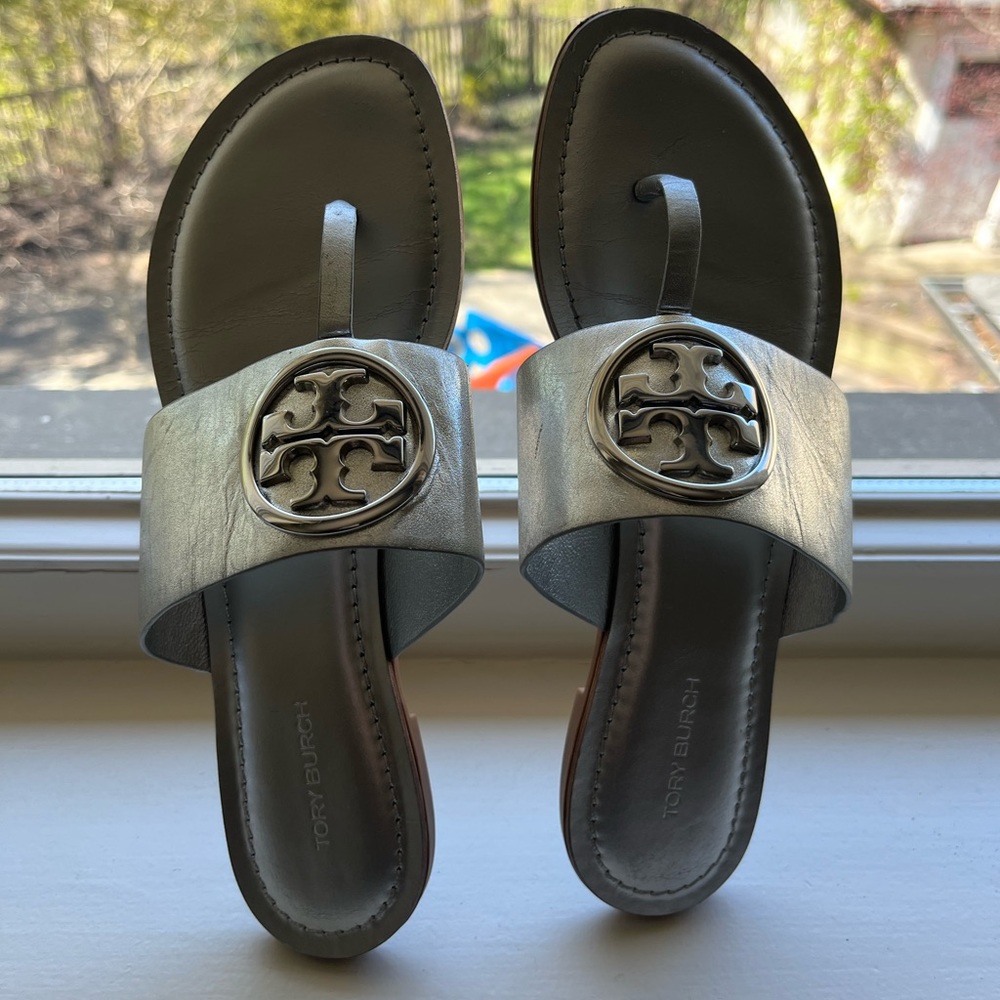 Silver Tory Burch sandals EWC 8.5